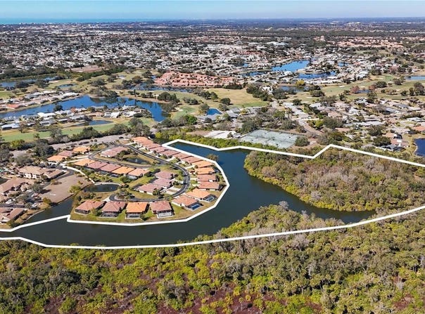 E Sklar Drive, Venice, FL 34293