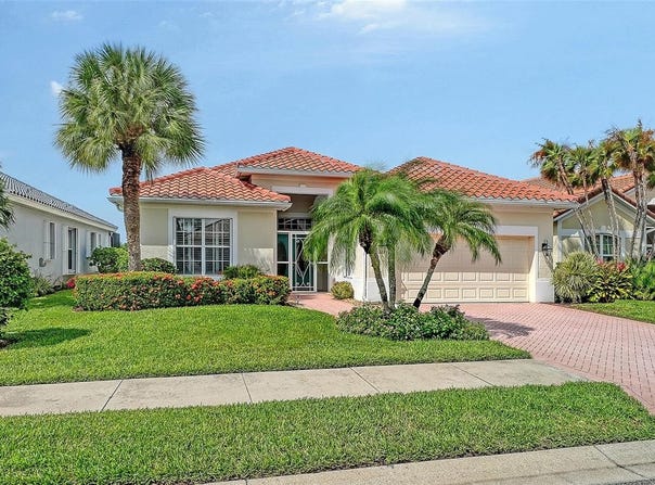 661 MISTY PINE Drive, VENICE, FL 34292