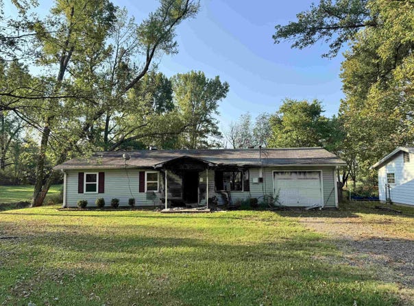 2004 Missouri Ave., Mena, AR 71953