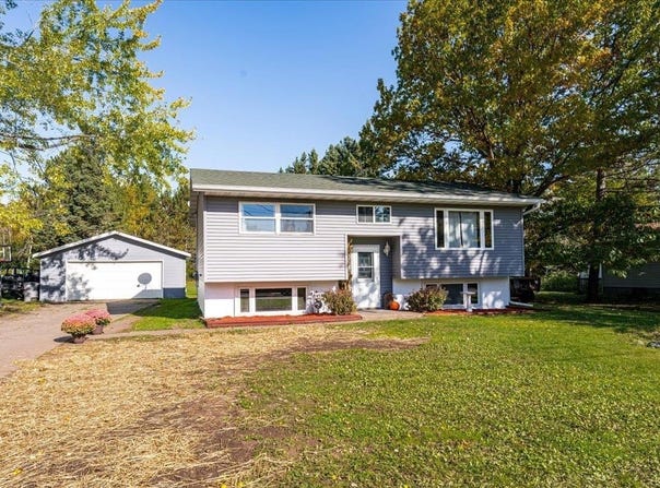 1919 W Arrowhead Rd, Duluth, MN 55811