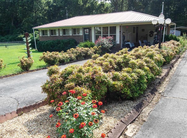 330 HOBSON AVENUE, ANNISTON, AL 36201