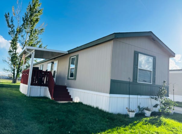 2491 N HIGHWAY 89, Pleasant View, UT 84404