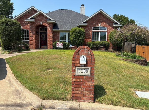 2106 Renaissance Drive, Denison, TX 75020