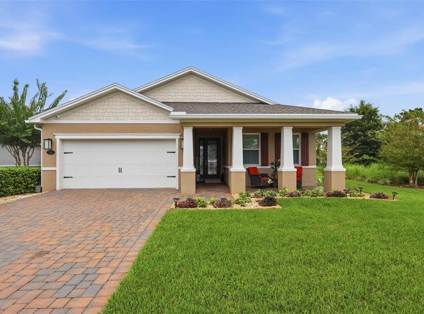 253 OLD MOSS Circle, DELAND, FL 32724