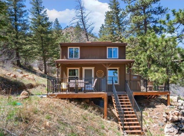 14 Calliope Ln, Livermore, CO 80536