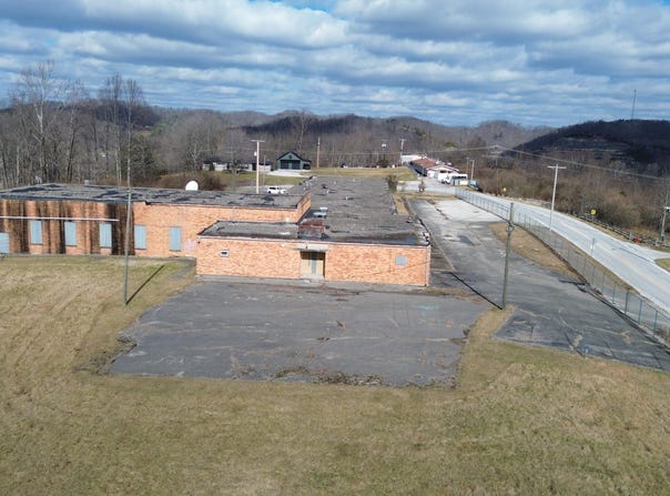 717 Liberty Road, West Liberty, KY 41472