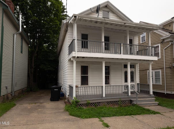 10 Lansing Avenue, Troy, NY 12180