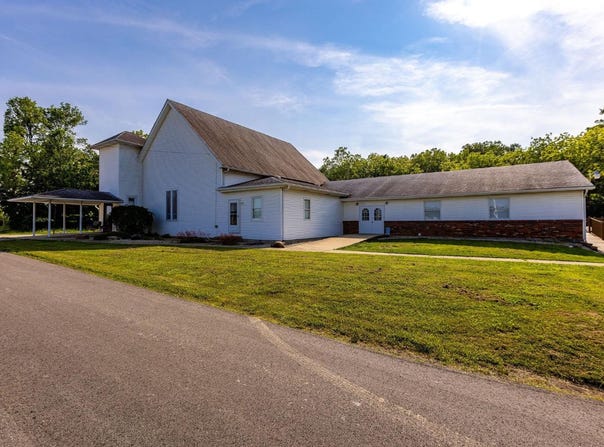 2270 W County Road 700 S, Versailles, IN 47042