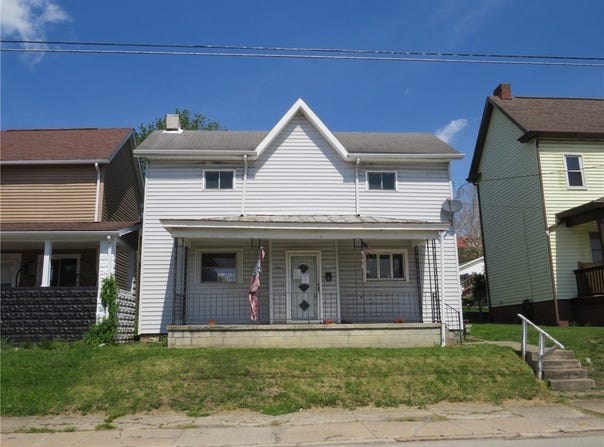 320 S Broadway St, Scottdale, PA 15683