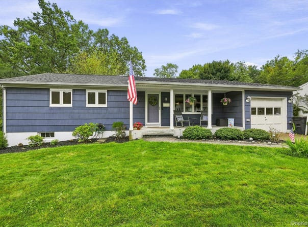 3 Richard Drive, West Nyack, NY 10994