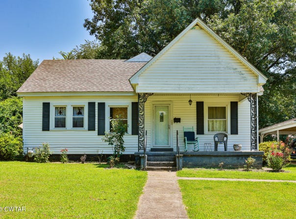 403 E College Street, Dyer, TN 38330