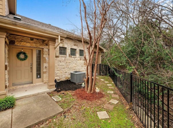 1310 W Parmer Ln, Austin, TX 78727