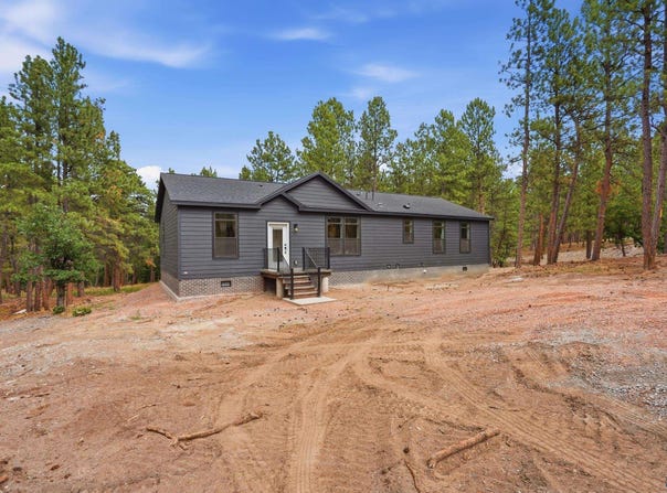 10790 DOWN HILL DR, Belle Fourche, SD 57717