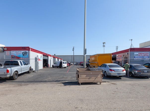 820 & 830 E 5th Street, Oxnard, CA 93030