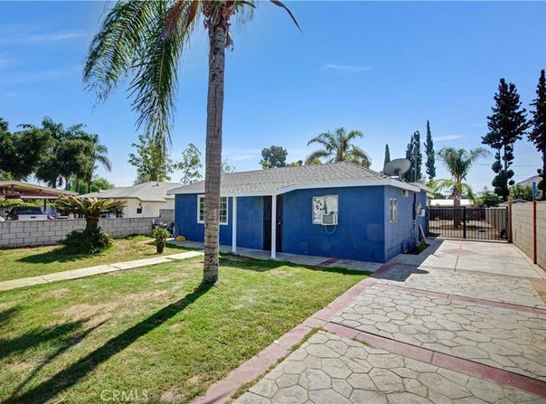 18883 6th, Bloomington, CA 92316