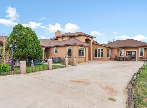 50 Yucca, Del Rio, TX 78840