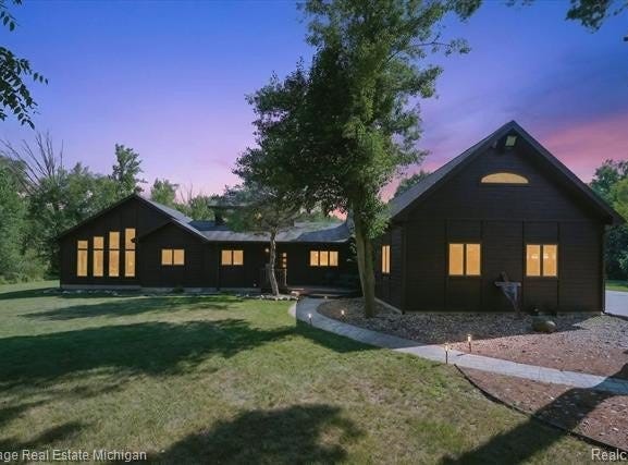 1888 Germany Road, Williamstown Twp, MI 48895