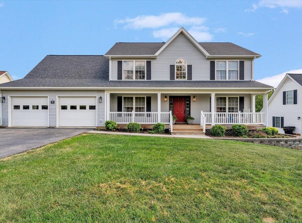 153 Laurel Ridge Dr, Roanoke, VA 24019