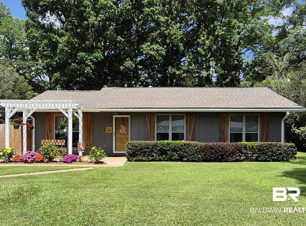 105 Lakewood Drive, Evergreen, AL 36401
