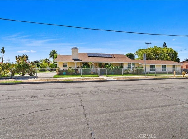 1220 E Caldwell St, Compton, CA 90221