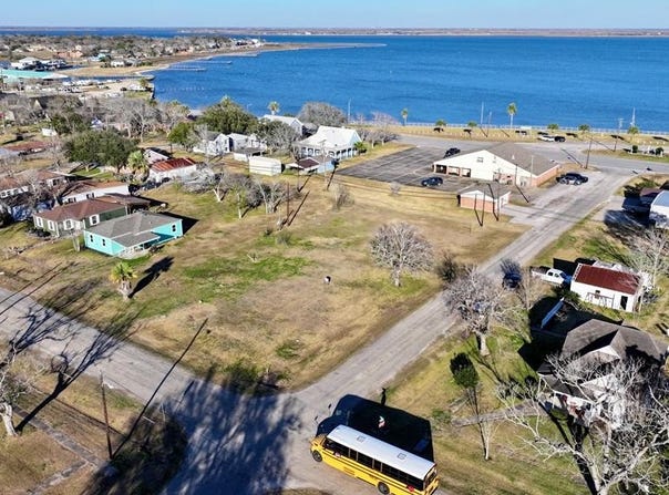 108 Moore Avenue, Palacios, TX 77465