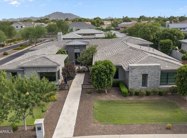 2675 E HUMMINGBIRD Way, Gilbert, AZ 85297