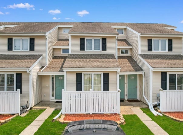 900 Deer Creek Rd., Surfside Beach, SC 29575