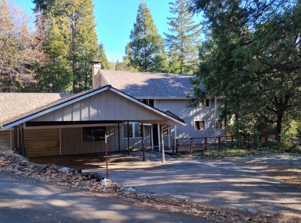 594 Loop Drive, Camp Nelson, CA 93265