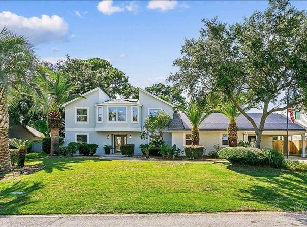 1303 Ceylon Dr, Gulf Breeze, FL 32563
