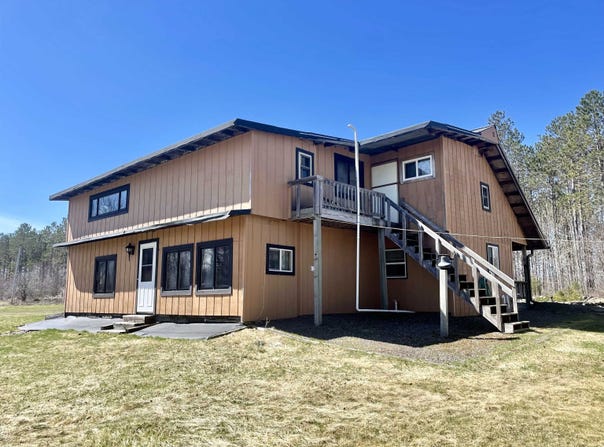 6854 ZETT ROAD, LORETTA, WI 54896