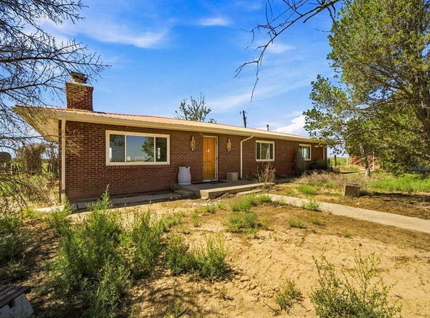 43680 Fields Rd, Avondale, CO 81022