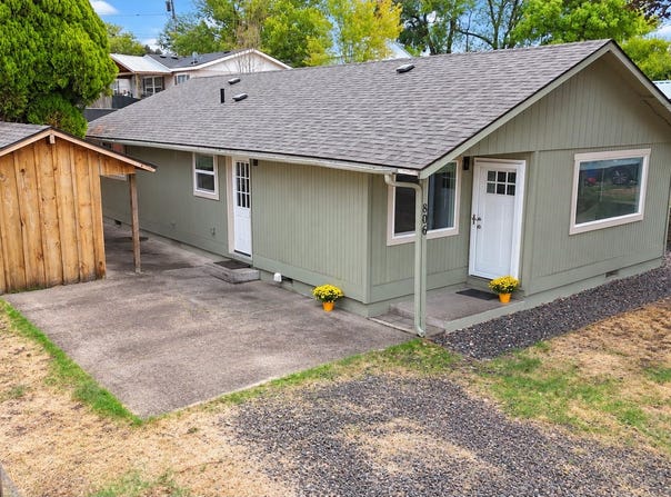 806 SW 15TH St, Pendleton, OR 97801