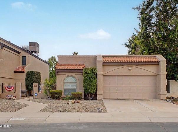 529 E KRISTAL Way, Phoenix, AZ 85024