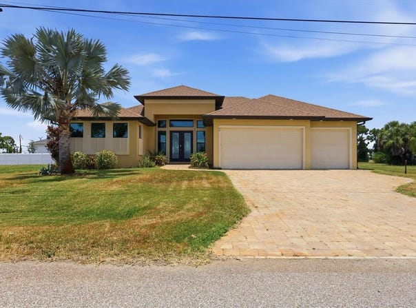 60 HARNESS ROAD, PLACIDA, FL 33946