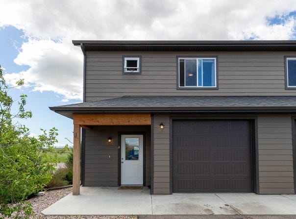 209 Manhattan S Road, Manhattan, MT 59741