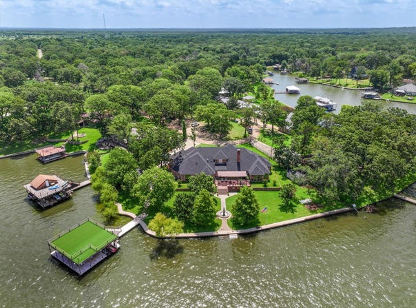 106 Lynne Circle, Mabank, TX 75156