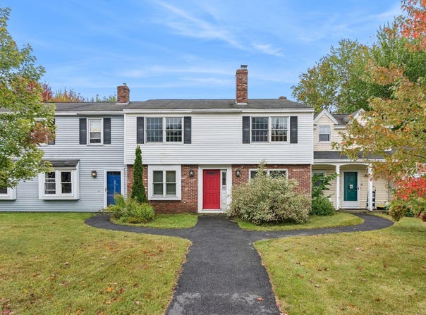 1 Village Green Drive, Saco, ME 04072