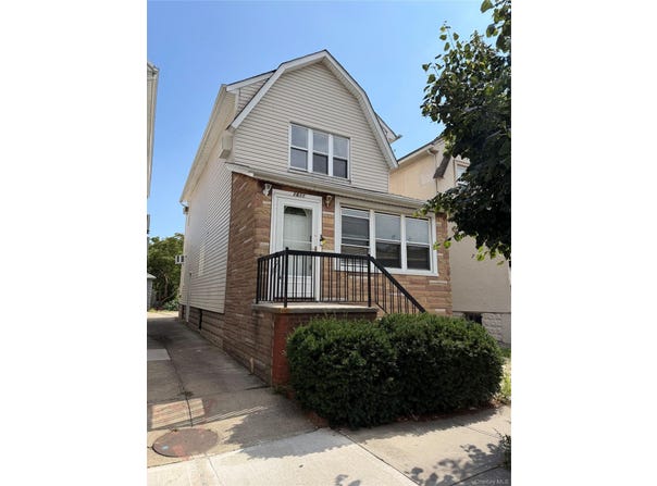 1611 E 5th Street, Brooklyn, NY 11230