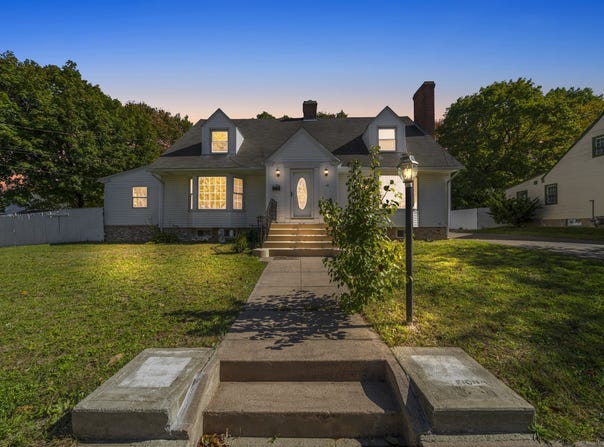 20 Rosina Road, Hamden, CT 06514