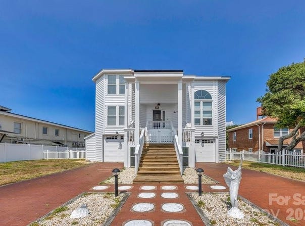 203 Norton Street, Oak Island, NC 28465