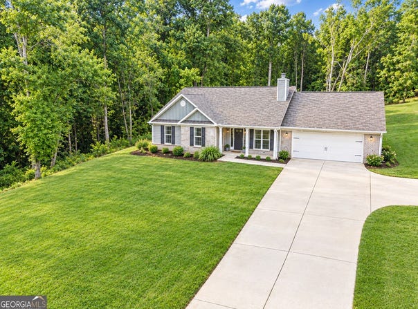 1374 Hardigree Road, Winder, GA 30680