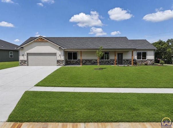 7600 SW 24th TER, Topeka, KS 66614