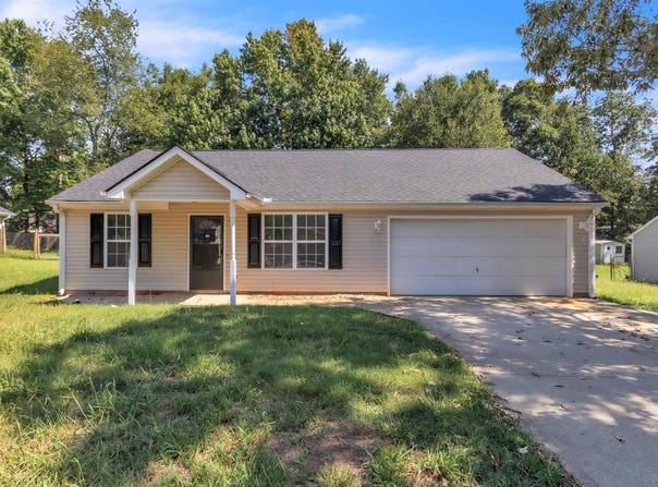116 Pine Needle Road, Piedmont, SC 29673