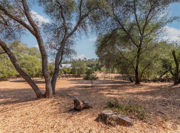 285 Smith Flat Road, Angels Camp, CA 95222