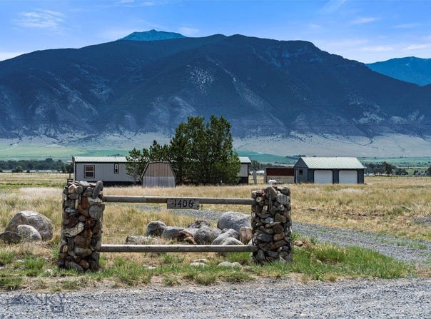 1406 Jack Rabbit Lane, Whitehall, MT 59759