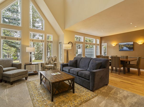 57062 Peppermill Circle, Sunriver, OR 97707