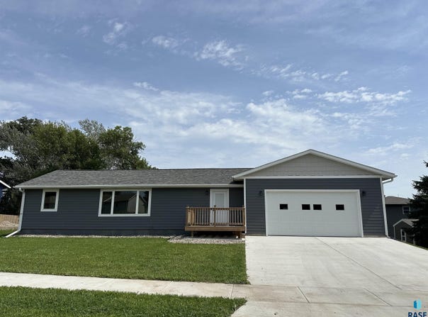 113 Ramm HTS, Madison, SD 57042