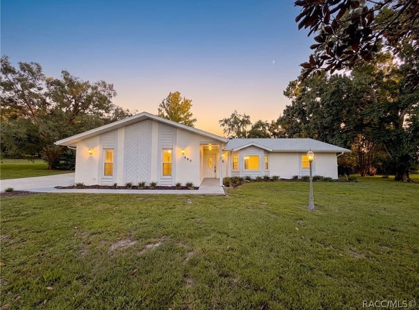 680 E Connecticut Lane, Hernando, FL 34442