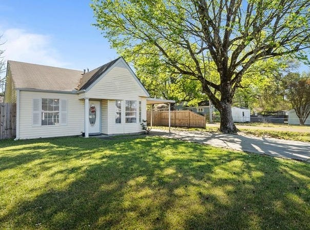 4202 Savannah Cir, Texarkana, AR 71854
