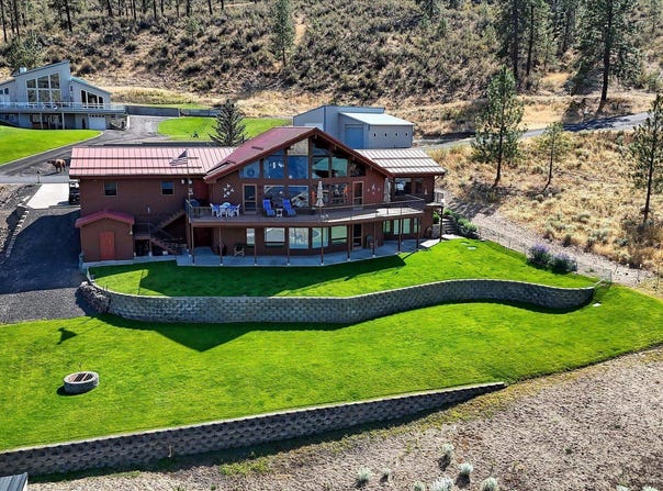 16547 Whitelaw Rd. E, Wilbur, WA 99185